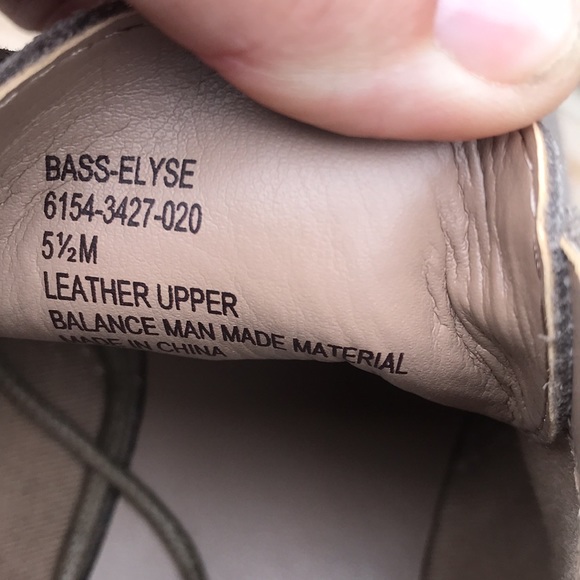 Bass shoes size 5.5 like new great for fall - Picture 5 of 5